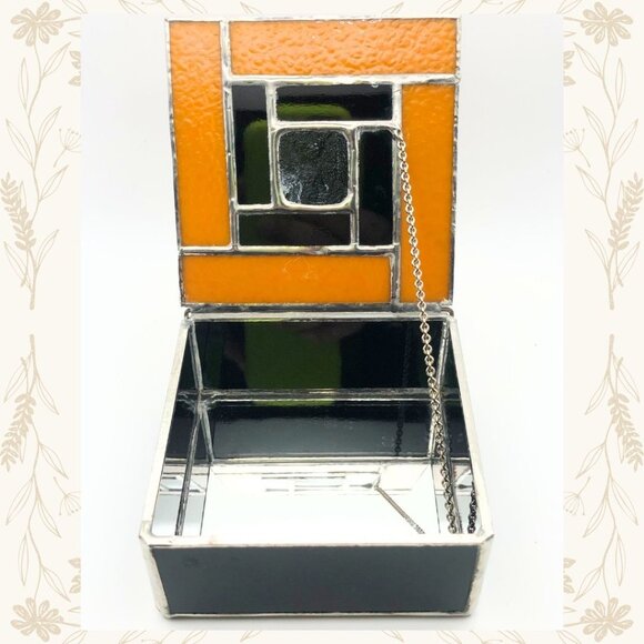 Vintage Stained Glass Trinket Box - Picture 2 of 3